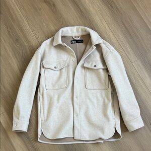 Zara woman’s Beige Shirt Jacket